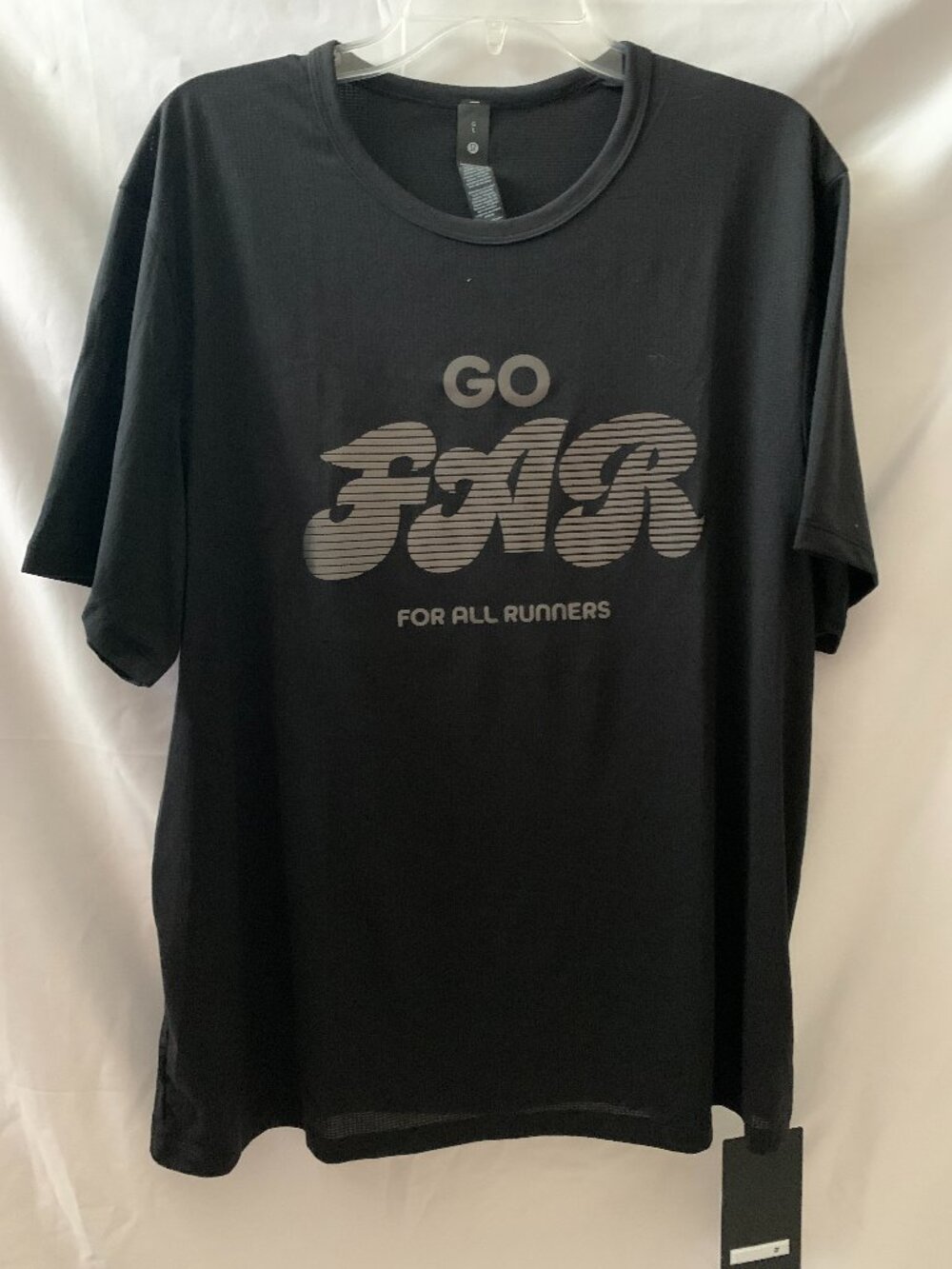 LULULEMON Men's Mile Maker Go Far For All Runners Mesh Tee in Black Sz LARGE